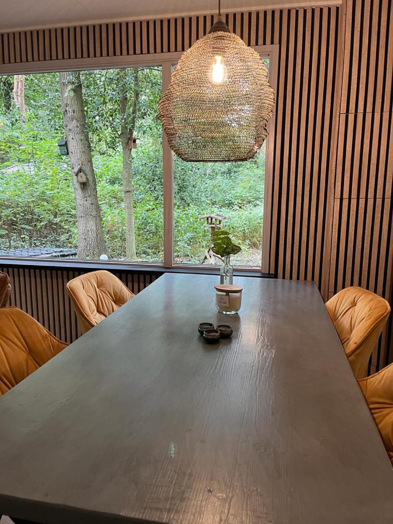 Huisje In Het Bos Zuidlaren Exterior foto